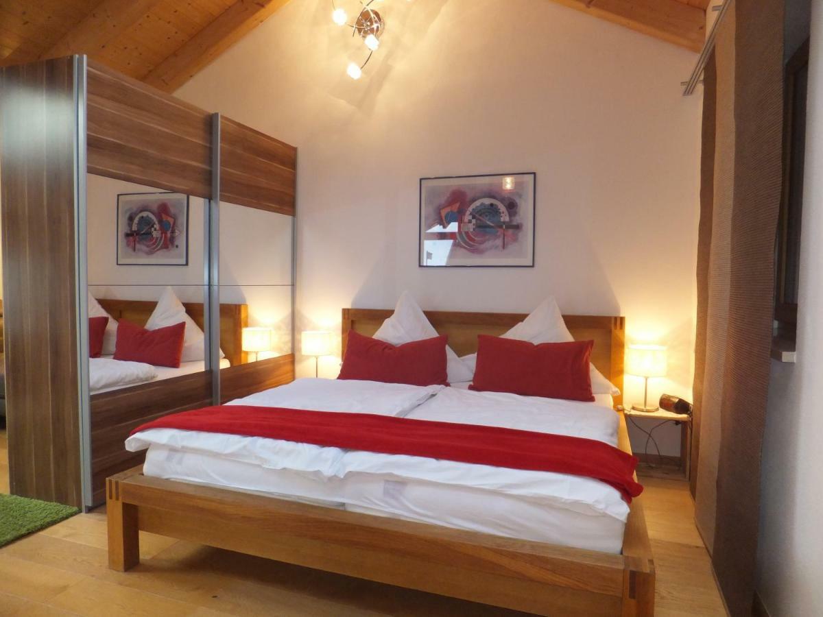 Alpenstern Apartment *